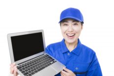 パソコン　女性